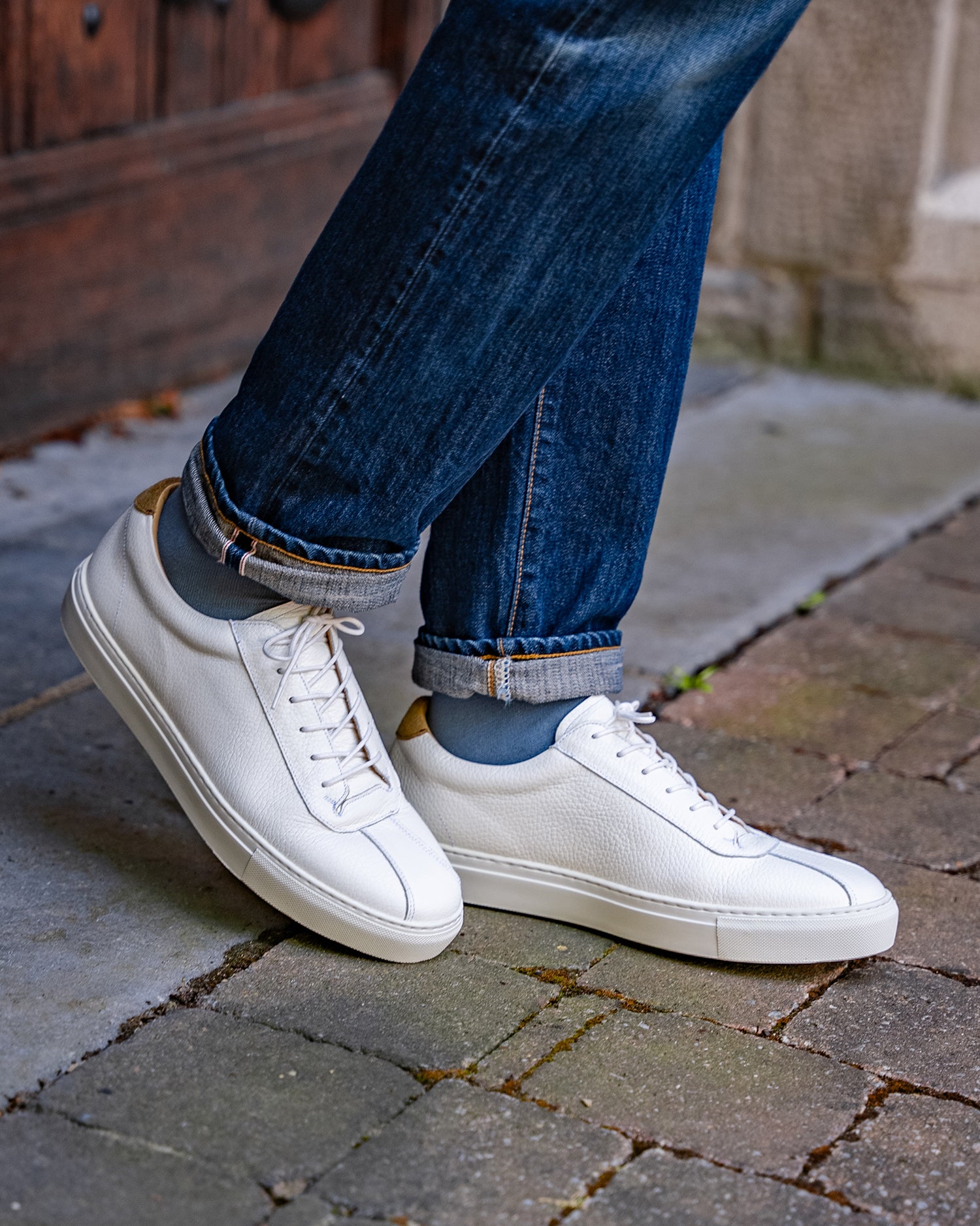 Lennertson Pilgrim Sneaker in White Classy Casual Vintage-Inspired Style