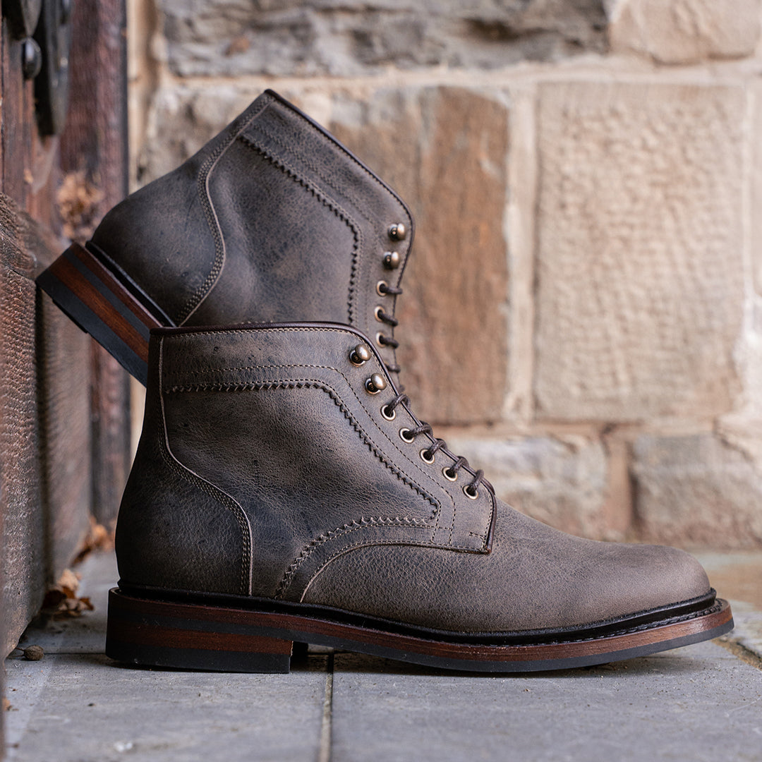 Chieftain Boot in Waxed Kudu 'Clover' | Lennertson – Lennertson Shoes