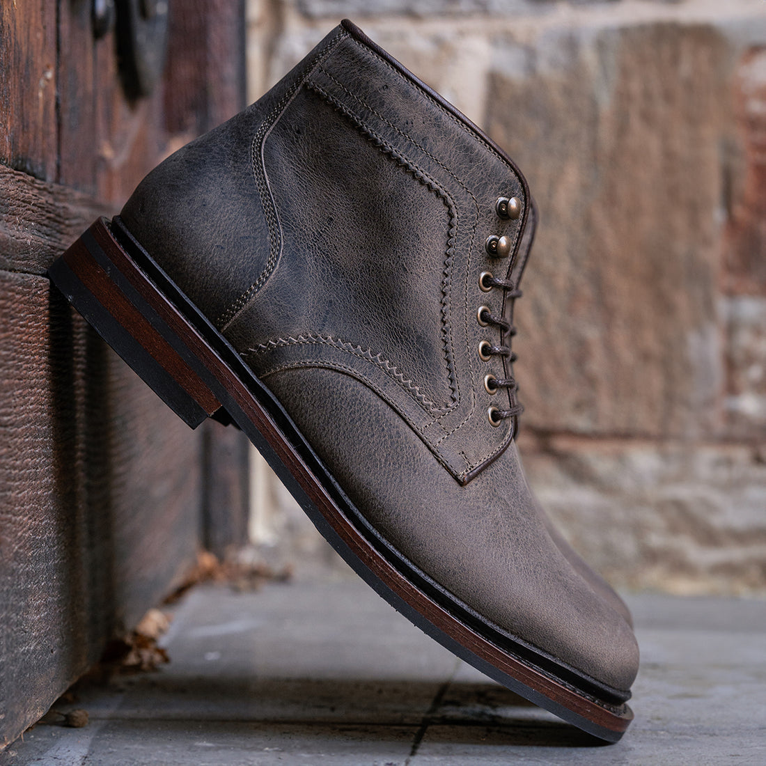 PRE-ORDER : The Chieftain