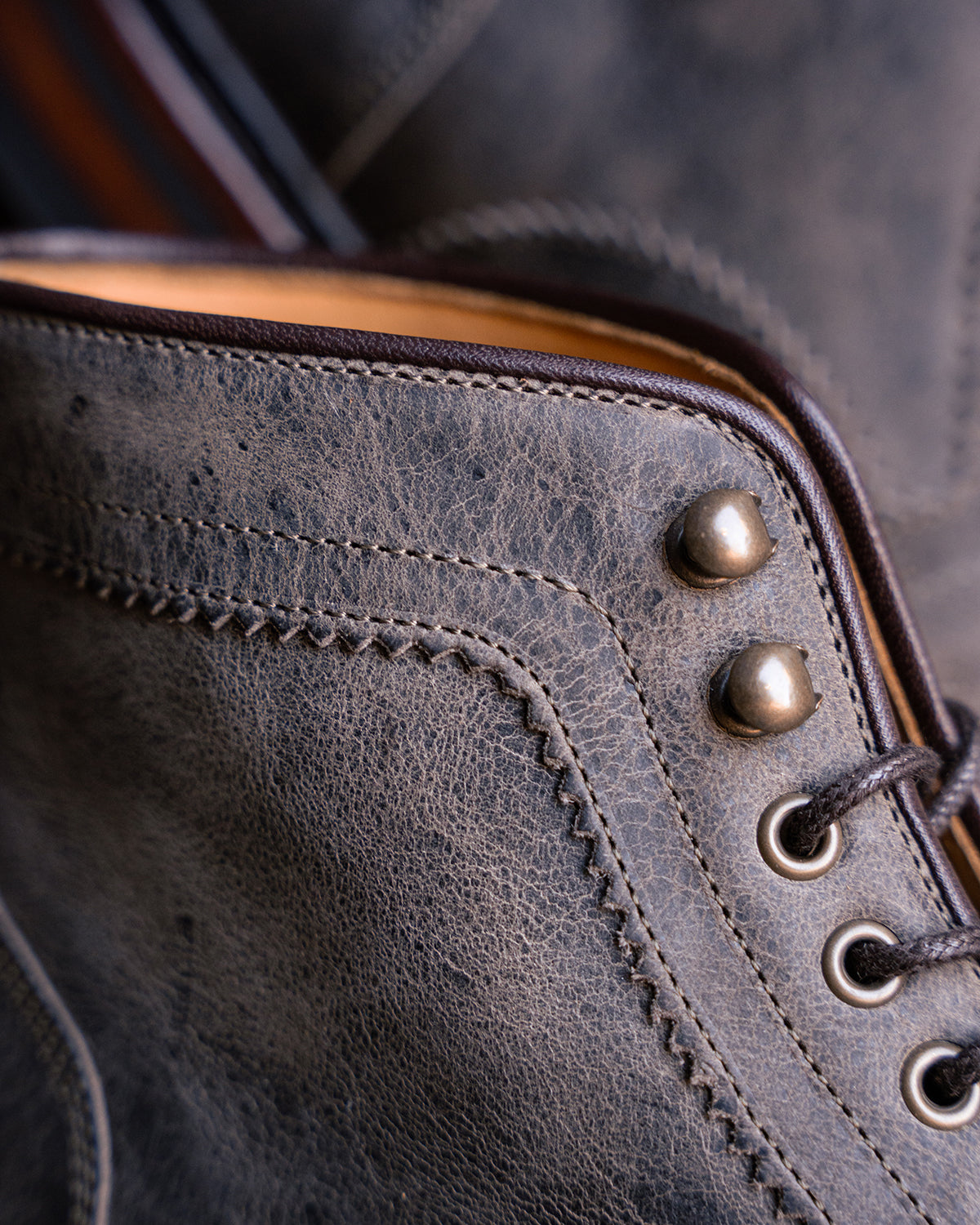 Chieftain Boot in Waxed Kudu 'Clover' | Lennertson – Lennertson Shoes